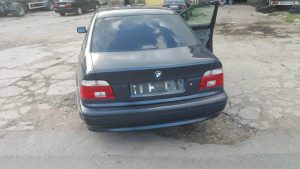 BMW E39 2001m 520i 2.2 125kw dalimis